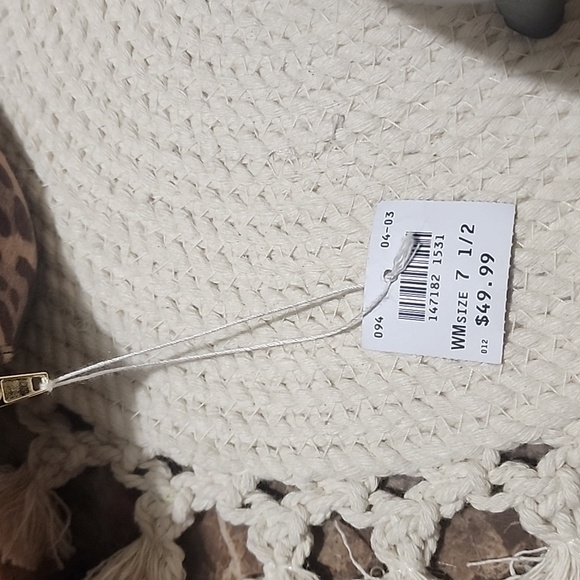 Cheeta Print ankle boot - Picture 5 of 5